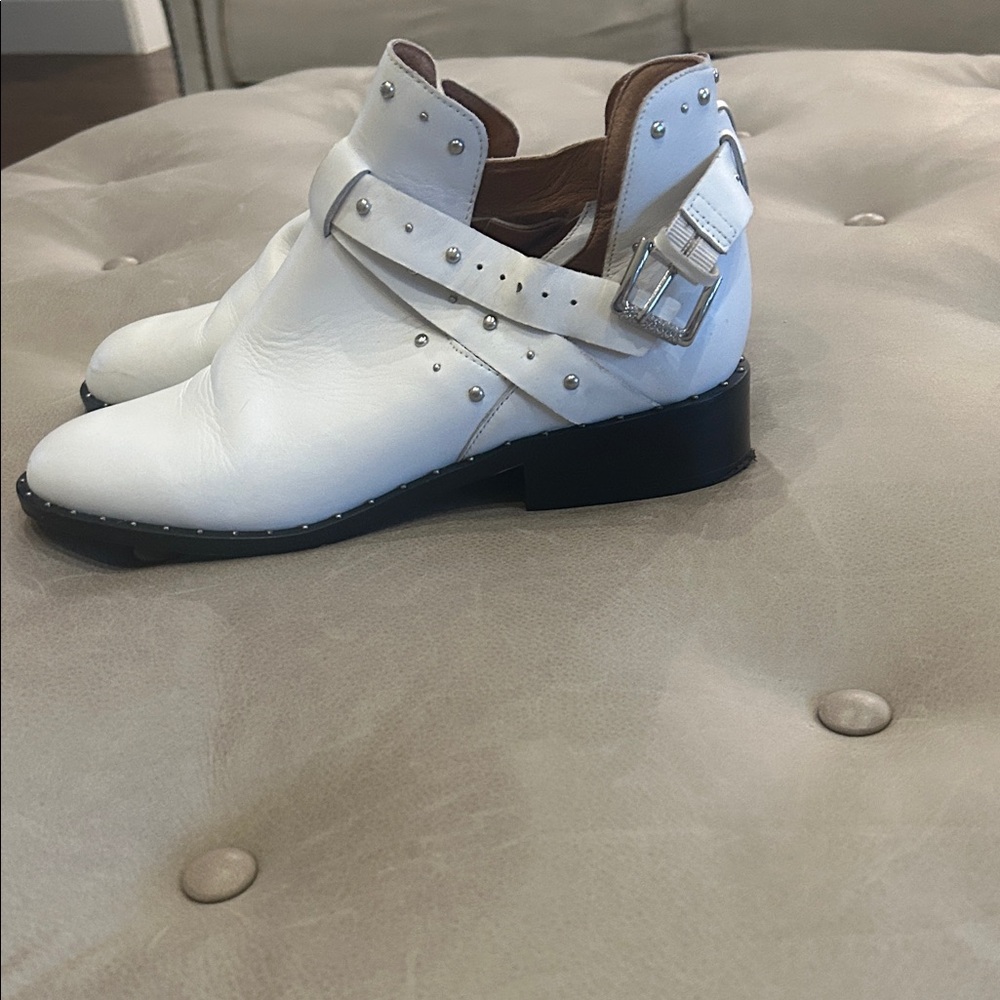 Halogen White Ankle Boots with Metallic Details